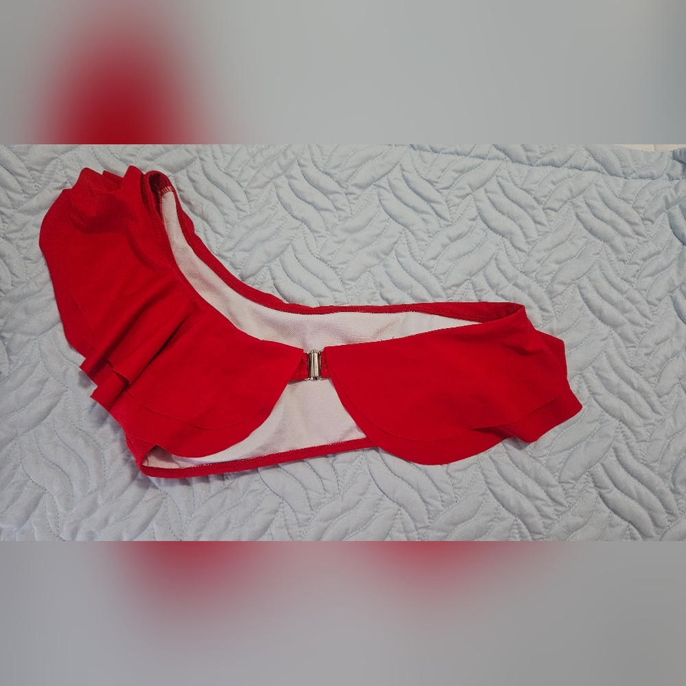 NWT One should bikini top, Red,  Ruffles